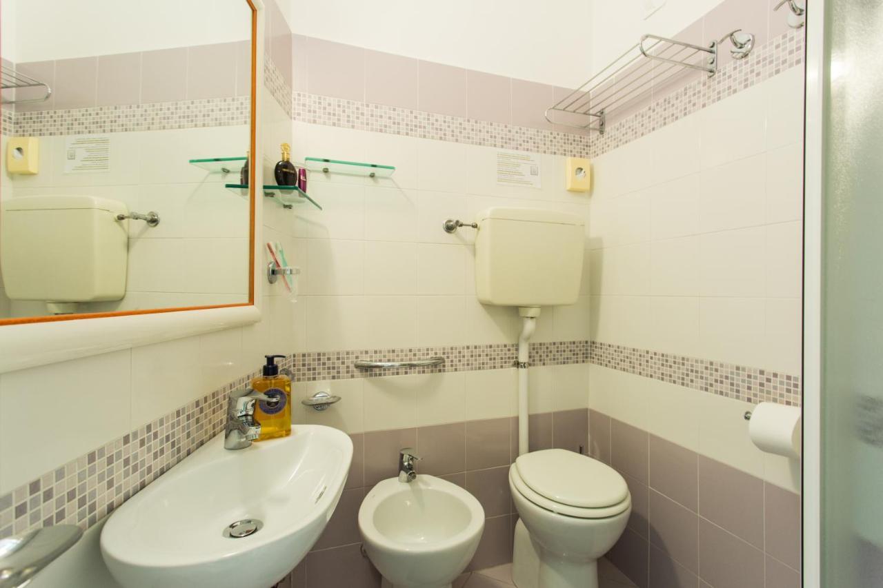 Hotel Puppi Cattolica Luaran gambar